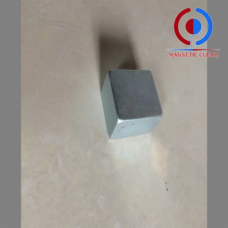 Magnet Neodymium 4 inci